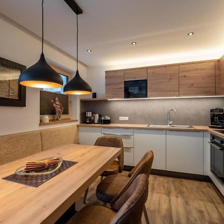 Alma Appartements Mayrhofen Zewnętrze zdjęcie