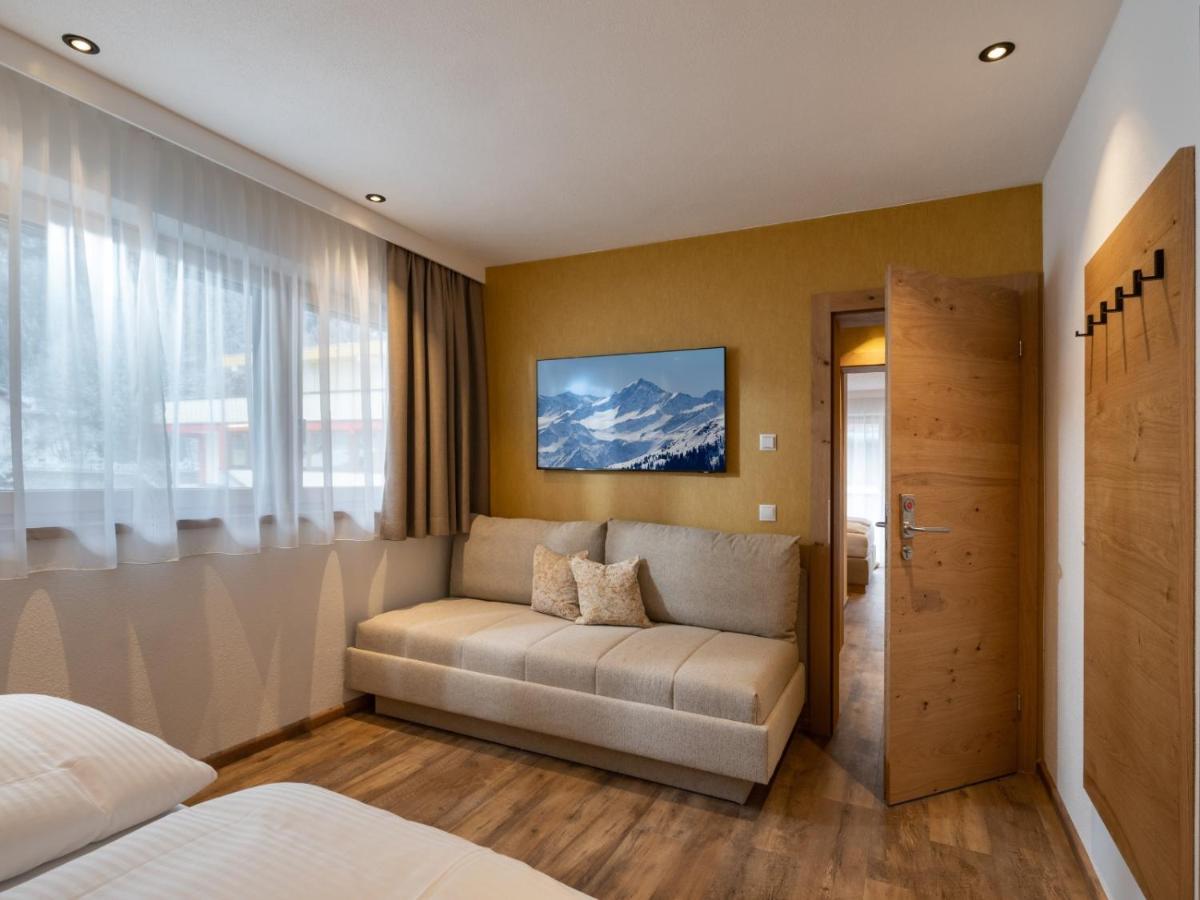 Alma Appartements Mayrhofen Zewnętrze zdjęcie
